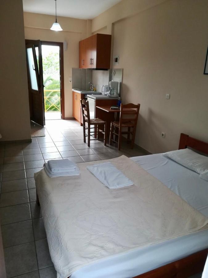Appartement Ionos à Pyrgi Thermis Extérieur photo